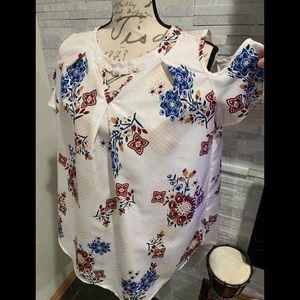 5 for $25 long top perfect to wear with leggings